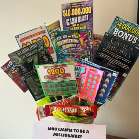 30 Who Wants to Be a Millionaire Basket item