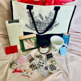 Book lover’s gift bag item