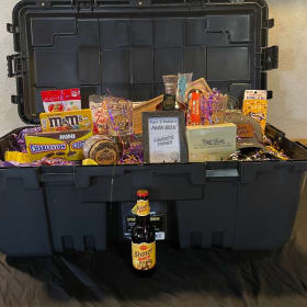 Tiger & Dustin's Manbox item