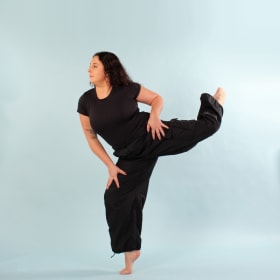 "Vivienne Violet" Sponsor item