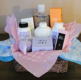 Avon Gift Basket item