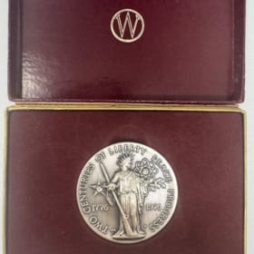 Wittnauer Mint Two Centuries Liberty Peace Progress Medal item