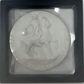 Porcelain Medallion - 200th Anniversay of George Washington item