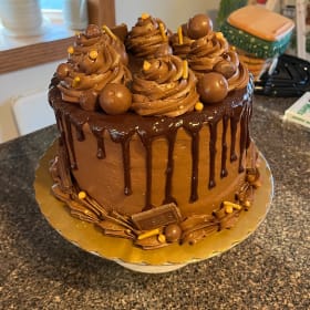 Laurel and Anna item