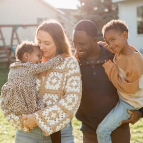 Bright Earth Family Photography Package item