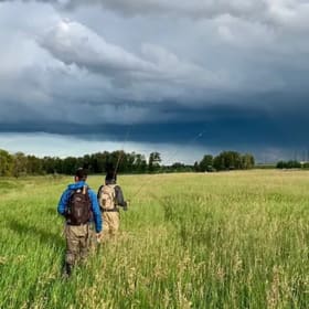 Flyberta 2-person field lesson, hat and bag. item