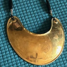 Gorget made by Amy Bluemel item