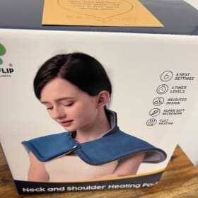 66. DHFLIP neck and shoulder heating pad item