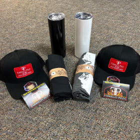 73. Pizza and Wine Basket item