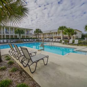 6 Night, 4 bedroom Condo in Destin, FL With Golf Cart item