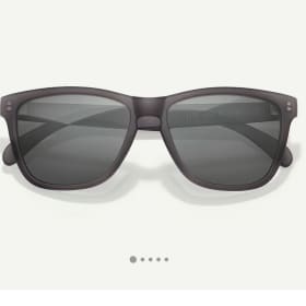 Sunski Seacliff Black Slate item