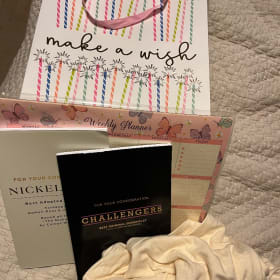 Kerri Pomarolli Gift Basket item