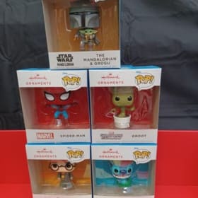 Lot # 41 Hallmark Funko Pop 2024 Collection Friends ABOB $50 item