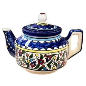 Pottery: Tea pot item