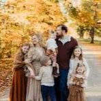 1 Hour Photo Session with Leah Joy Photography + digital item