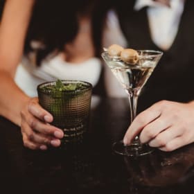 Fleurdefizz Bartending - Specialty cocktail delivery for 20! item