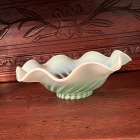 Vintage Fenton Opalescent Green Spiral Optic Bowl item