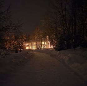 3 Night Private Vermont Home Rental item