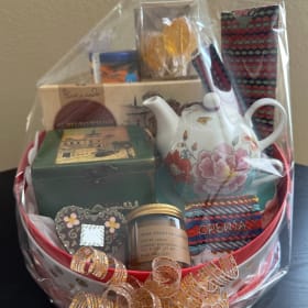 Romantic Basket item