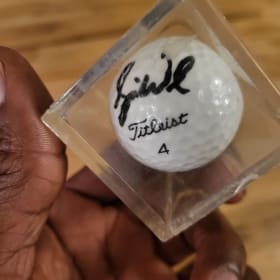 Rare Tiger Woods Titleist 4 HP2 Tour Golf Ball item