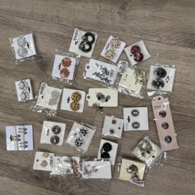 Mixed Costume Jewellry item