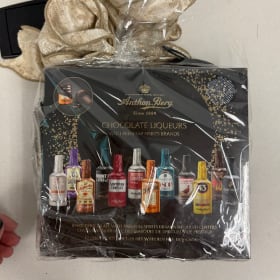 Heart Purse & Chocolates item