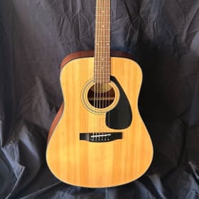 Lot#175 YAMAHA Guitar! By Ernie Williams Music $199 item