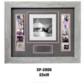 Taylor Swift Facsimile item