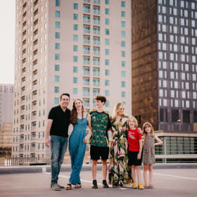 45| Family Portrait Complete Package item