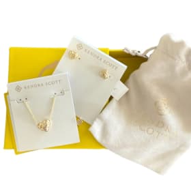 Kendra Scott Set item