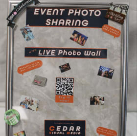 “Live Photo Wall” item