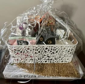 Gift Basket from Mic Mac Mall Community item