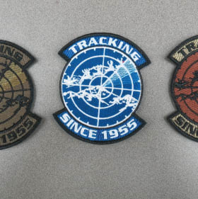 NORAD Tracks Santa Patch - choose your color item