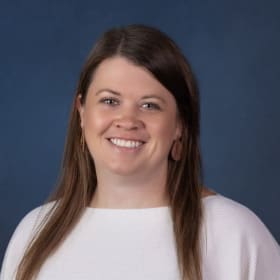 73| 1:1 One Hour Child Life Session with Ms. Dagney item