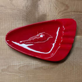 Artist Rhonda Lowe @hawgwashgirl Red 1 item