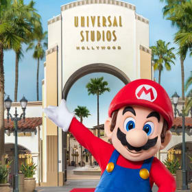 13-Universal Studios item