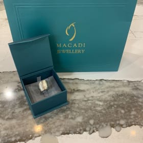 MACADI Ring item