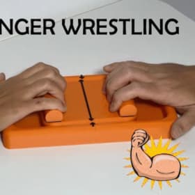 Finger Duel-Black Base with White arrows and holds item