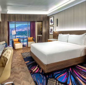 Atlantis Casino Resort & Spa, Glenfiddich Whiskey item