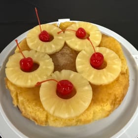 Upside down pineapple cake item