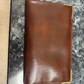 Leather wallet item