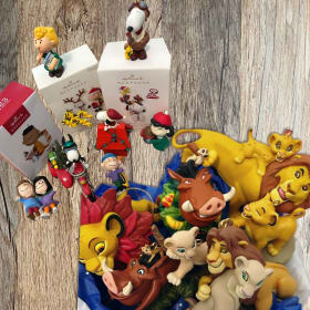 Hallmark Christmas in April Ornaments - Lion King & Peanuts item