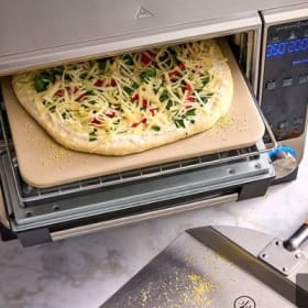 New Pampered Chef Square pizza stone Retail $61.00 item