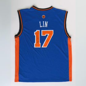#1 Autographed Jeremy Lin Jersey item