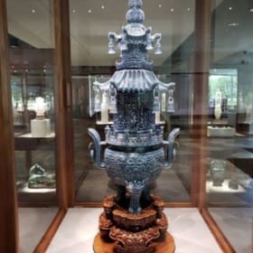 #37 Lizzadro Museum of Lapidary Art Family Membership item