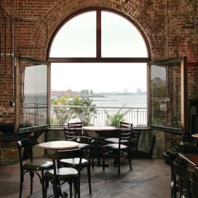 Red Hook Winery - Wine tasting for 2 item