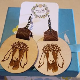 Handmade wood and leather dangle earrings item