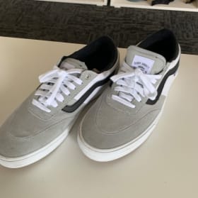 VANS GILBERT CROCKETT SHOES Mens 9.5 item