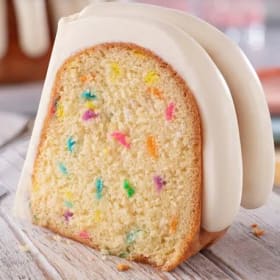 Confetti 8" Round item