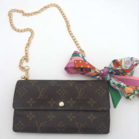 #19 Louis Vuitton Sarah Wallet Purse item